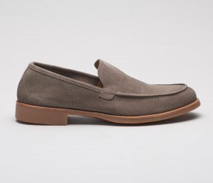 Savona Suede Loafer in Pomice