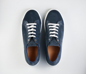 Julius Suede Sneaker in Navy Blue