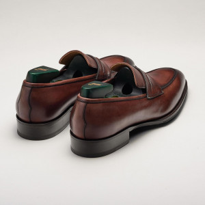 Titus Loafer in Antique Brown