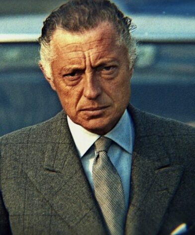 Gianni Agnelli in a Windowpane Suit