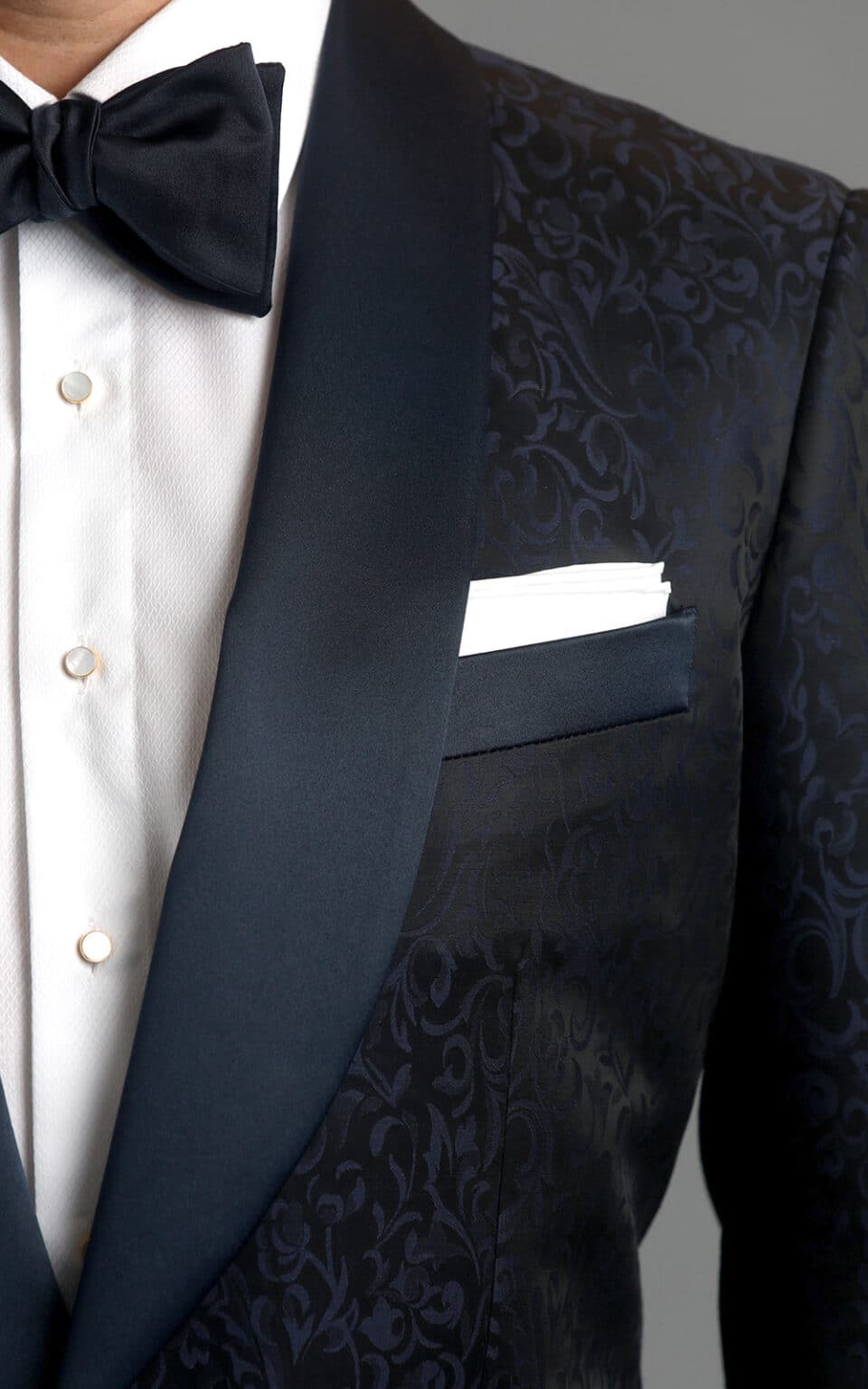 (product) Blue Floral Jacquard One-Button MTM Dinner Jacket, lapel detail