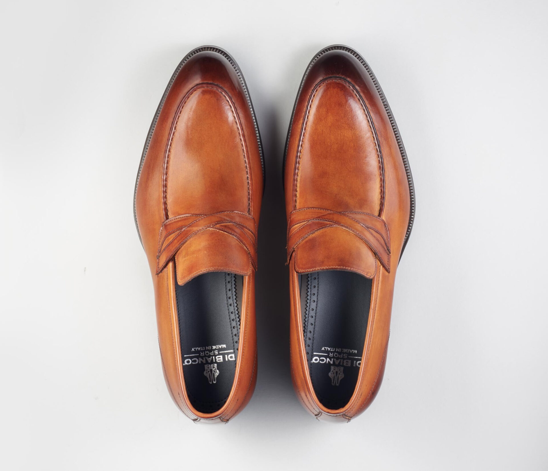 Burnished Linen Loafer