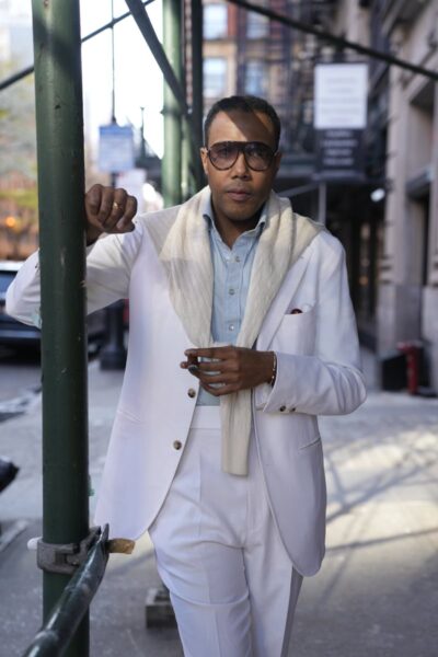 MAB White Suit2